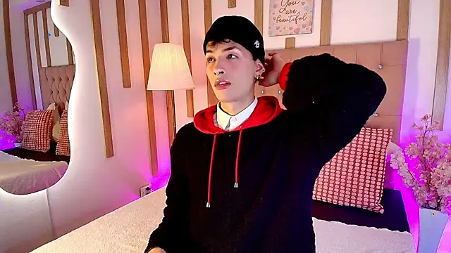 OzorioDany online show from 02-20-26, 03:58