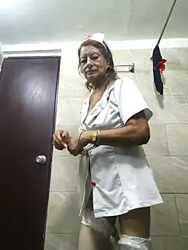 MaryeLunna online show from 09-27-25, 12:10