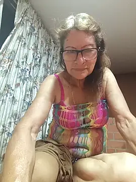 MaryeLunna online show from 02-19-26, 12:50