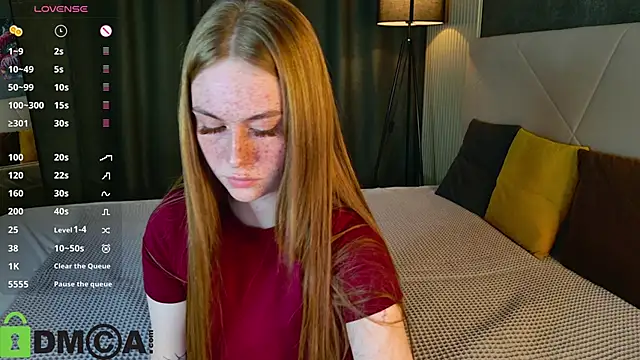 Roxy Sunnny online show from 10-23-25, 09:52