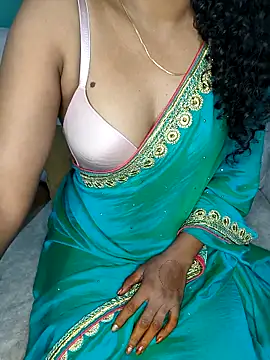 Tamilpallavi online show from 11-30-25, 02:59