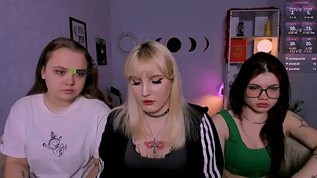 Snapshot of keri_ti chatting on 03-05-26, 09:00 keri ti online show from 03-05-26, 09:00