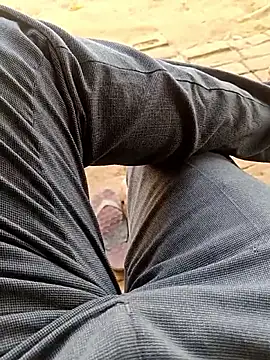 hard boy9455 online show from 04-05-26, 08:11