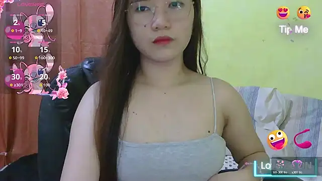 HornyAsian4uxx online show from 07-25-26, 10:24