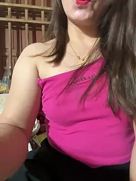 Snapshot of Moan_Mary chatting on 07-23-26, 04:16 Moan Mary online show from 07-23-26, 04:16