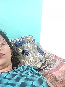 Snapshot of Soniya_Roy chatting on 05-17-26, 06:15 Soniya Roy online show from 05-17-26, 06:15