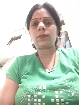 Snapshot of Soniya_Roy chatting on 05-31-26, 04:47 Soniya Roy online show from 05-31-26, 04:47