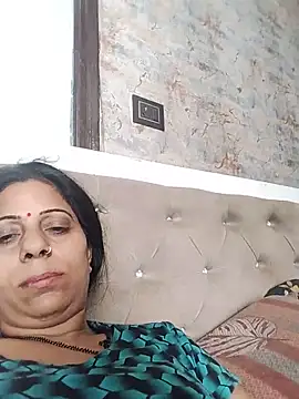 Snapshot of Soniya_Roy chatting on 06-05-26, 07:14 Soniya Roy online show from 06-05-26, 07:14