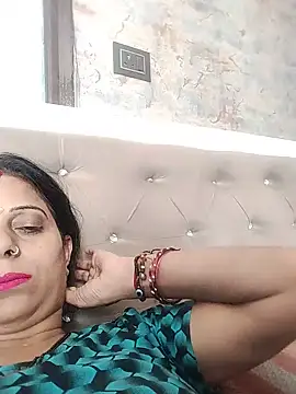 Snapshot of Soniya_Roy chatting on 06-07-26, 07:23 Soniya Roy online show from 06-07-26, 07:23