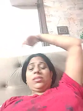 Snapshot of Soniya_Roy chatting on 06-20-26, 04:10 Soniya Roy online show from 06-20-26, 04:10