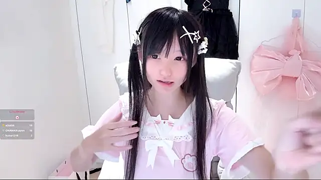 xiaoxia baby online show from 09-12-25, 02:28