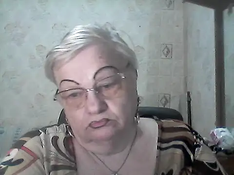 Snapshot of NatalieNorth chatting on 04-27-26, 06:28 NatalieNorth online show from 04-27-26, 06:28
