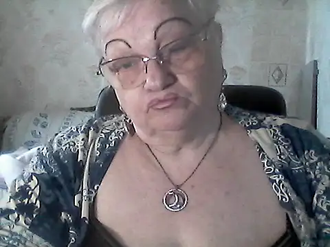 Snapshot of NatalieNorth chatting on 05-16-26, 12:59 NatalieNorth online show from 05-16-26, 12:59