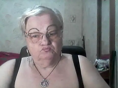Snapshot of NatalieNorth chatting on 05-25-26, 06:36 NatalieNorth online show from 05-25-26, 06:36