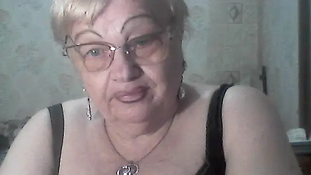 Snapshot of NatalieNorth chatting on 07-20-26, 12:47 NatalieNorth online show from 07-20-26, 12:47