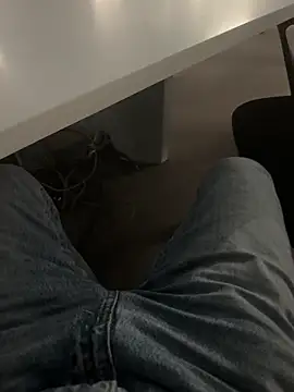 Snapshot of Kratex82 chatting on 02-25-26, 10:14 Kratex82 online show from 02-25-26, 10:14