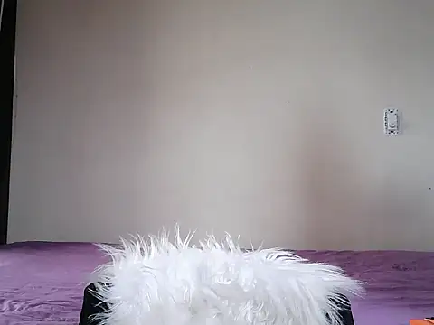 muscle mommyy online show from 10-28-25, 12:41