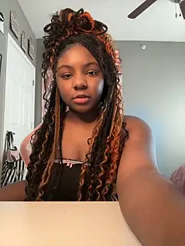 Snapshot of TastyRuby chatting on 11-13-25, 08:08 TastyRuby online show from 11-13-25, 08:08