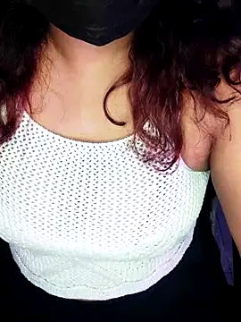 darling devil online show from 11-26-25, 05:47