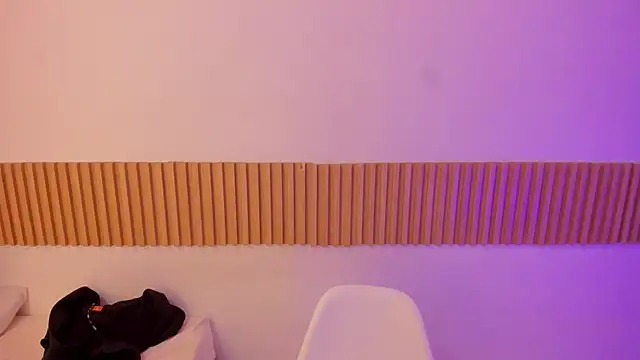 OliviaSweett online show from 11-20-25, 06:40