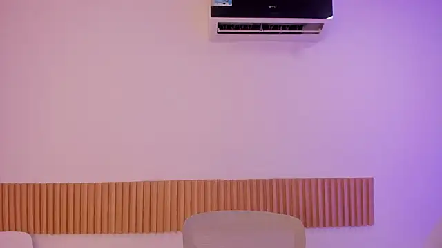 OliviaSweett online show from 01-12-26, 05:40