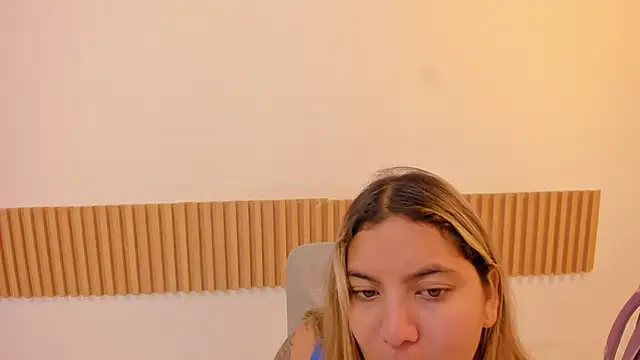 OliviaSweett online show from 06-06-26, 03:06