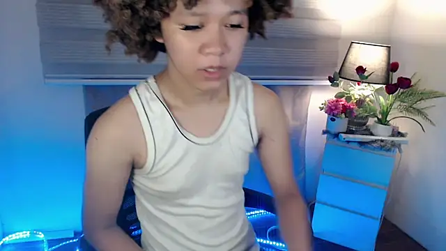 9INCHESHARDCOCK online show from 12-22-25, 06:43