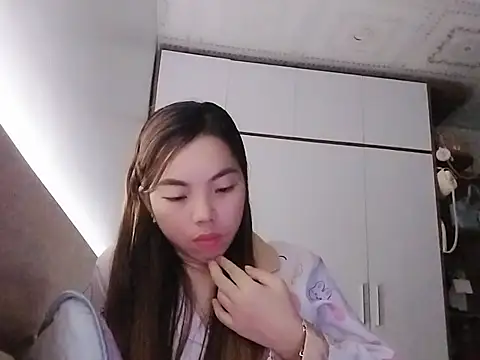 Snapshot of Bree039 chatting on 10-27-25, 01:26 Bree039 online show from 10-27-25, 01:26