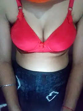 LAKSHMI B online show from 09-23-25, 12:24