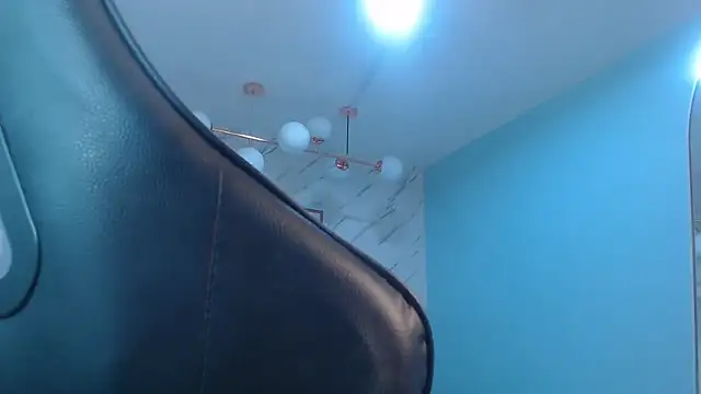 Snapshot of victoria_hernandez_t_ chatting on 04-22-26, 01:01 victoria hernandez t online show from 04-22-26, 01:01