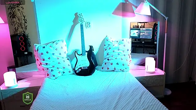 space danger online show from 10-26-25, 02:56