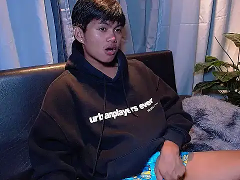 Alexx 143 online show from 03-01-26, 11:34