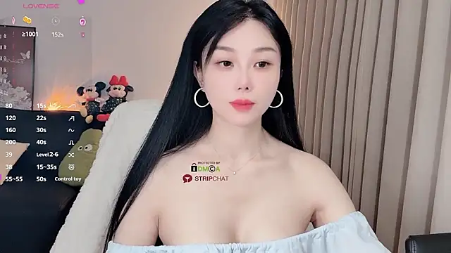 Xiatian520  online show from 02-21-26, 06:03