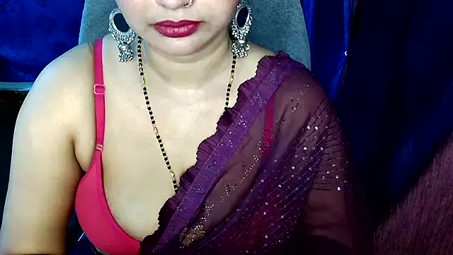 Snapshot of QUEEN_SAKHI- chatting on 05-10-26, 11:37 QUEEN SAKHI- online show from 05-10-26, 11:37