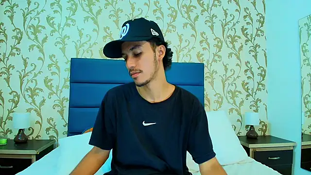 Marcus Jeron online show from 10-11-25, 04:33