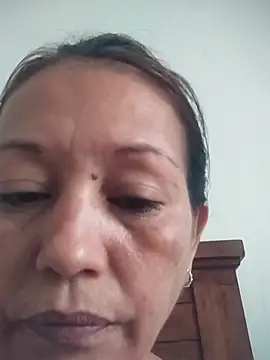 marinita13 online show from 12-21-25, 04:47