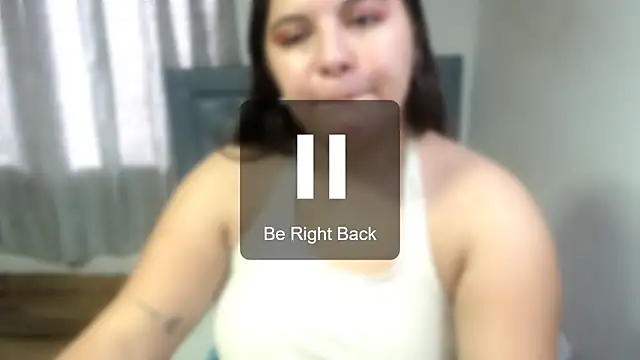 Snapshot of sarah_aguilar chatting on 05-11-26, 03:18 sarah aguilar online show from 05-11-26, 03:18