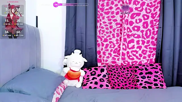 crisbunny x online show from 07-25-26, 12:42