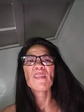 Snapshot of ImYourWoman_55 chatting on 05-17-26, 10:39 ImYourWoman 55 online show from 05-17-26, 10:39