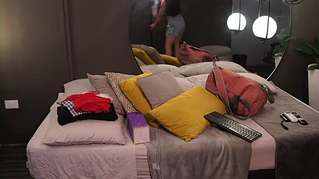 Ariaa Isabell online show from 06-16-26, 06:32