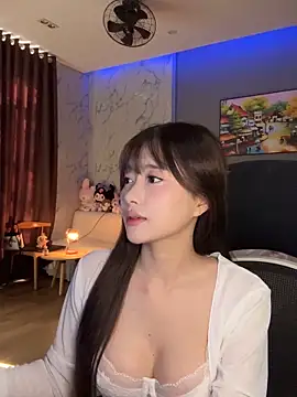 Snapshot of _Meimeibaby_ chatting on 09-11-25, 07:19 Meimeibaby online show from 09-11-25, 07:19