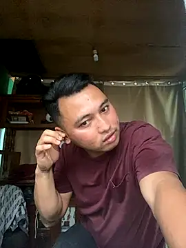 Snapshot of BicuriousExploer chatting on 10-11-25, 05:17 BicuriousExploer online show from 10-11-25, 05:17