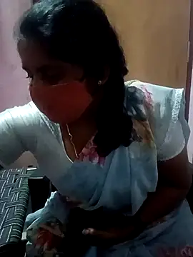 Jessi 25 online show from 11-19-25, 05:35