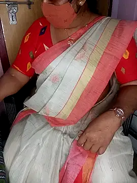 Jessi 25 online show from 11-24-25, 04:29