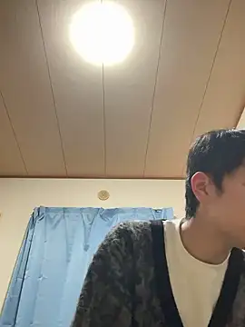 suzaku1229 online show from 04-25-26, 11:13