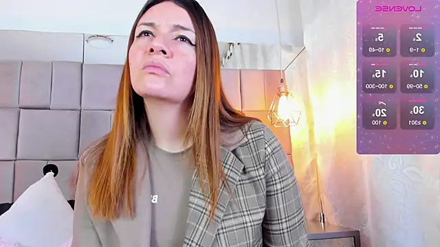 antoneella jones online show from 09-10-25, 01:22