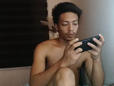 Snapshot of trans_69_ chatting on 10-03-25, 07:00 trans 69  online show from 10-03-25, 07:00