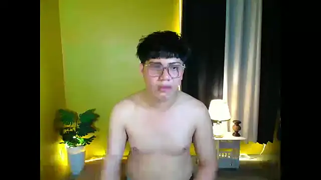 Lowel Smith online show from 10-22-25, 03:01