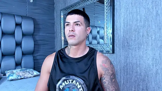 andres-clark92 online show from 01-08-26, 04:42