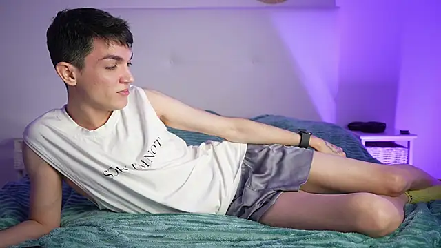 MattyandAiden online show from 02-05-26, 06:34